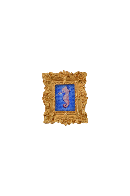 Pink seahorse magnet